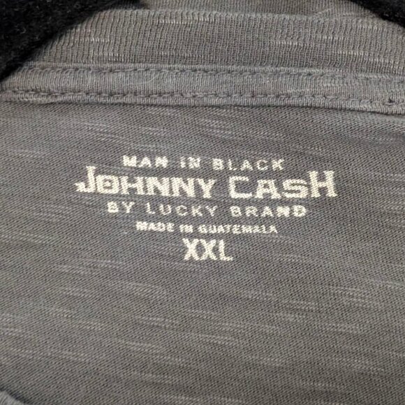 (2/$20) Johnny Cash Man in Black Graphic Tee - Picture 4 of 6
